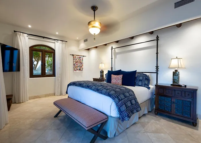 Casa *